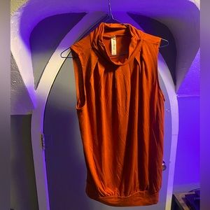 Womans Lg orange tube like top